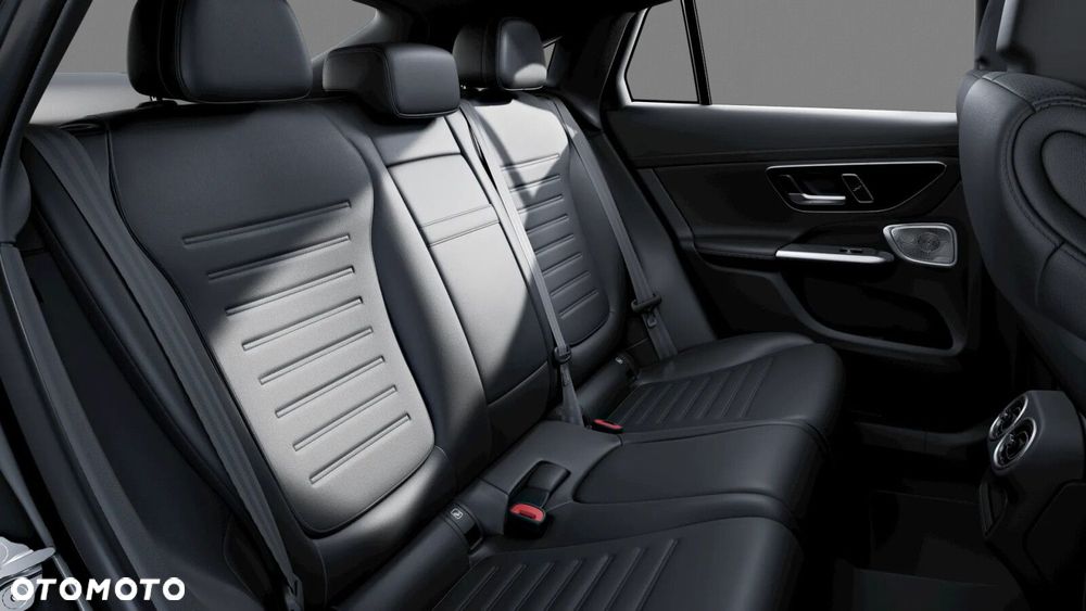 Mercedes-Benz GLC - 8