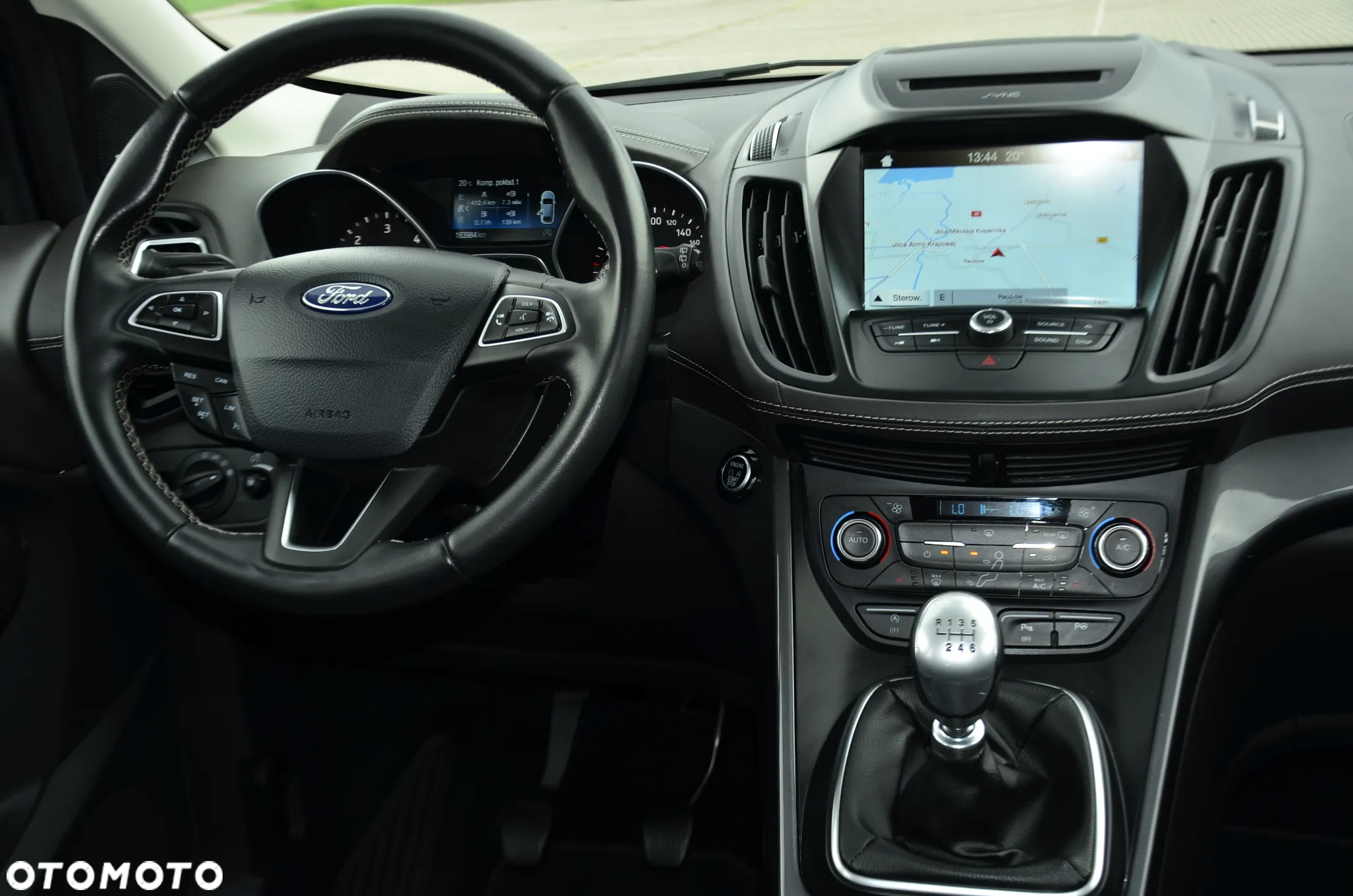 Ford Kuga 2.0 TDCi 2x4 Vignale - 23