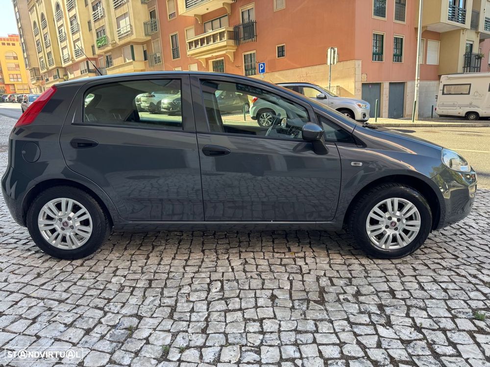 Fiat Punto 1.2 Lounge S&S - 4