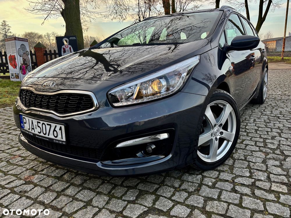 Kia Ceed - 5