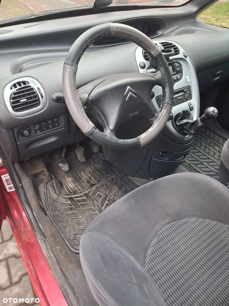 Citroën Xsara Picasso 1.6 16V Exclusive - 7
