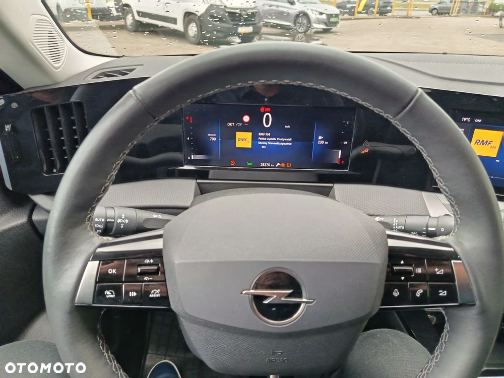 Opel Astra V 1.2 T Business Elegance S&S - 6