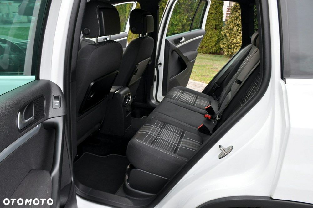 Volkswagen Tiguan - 21
