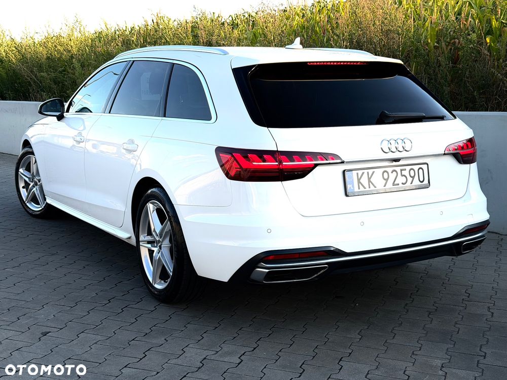 Audi A4 Avant 40 TFSI Sport S tronic - 6