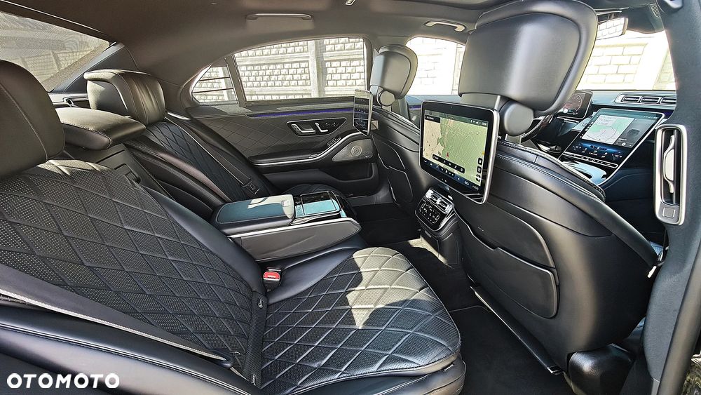 Mercedes-Benz Klasa S 580 4Matic L 9G-TRONIC - 26