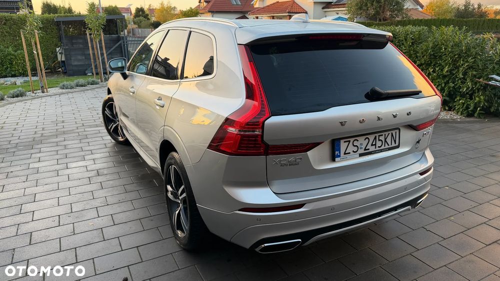 Volvo XC 60 - 4