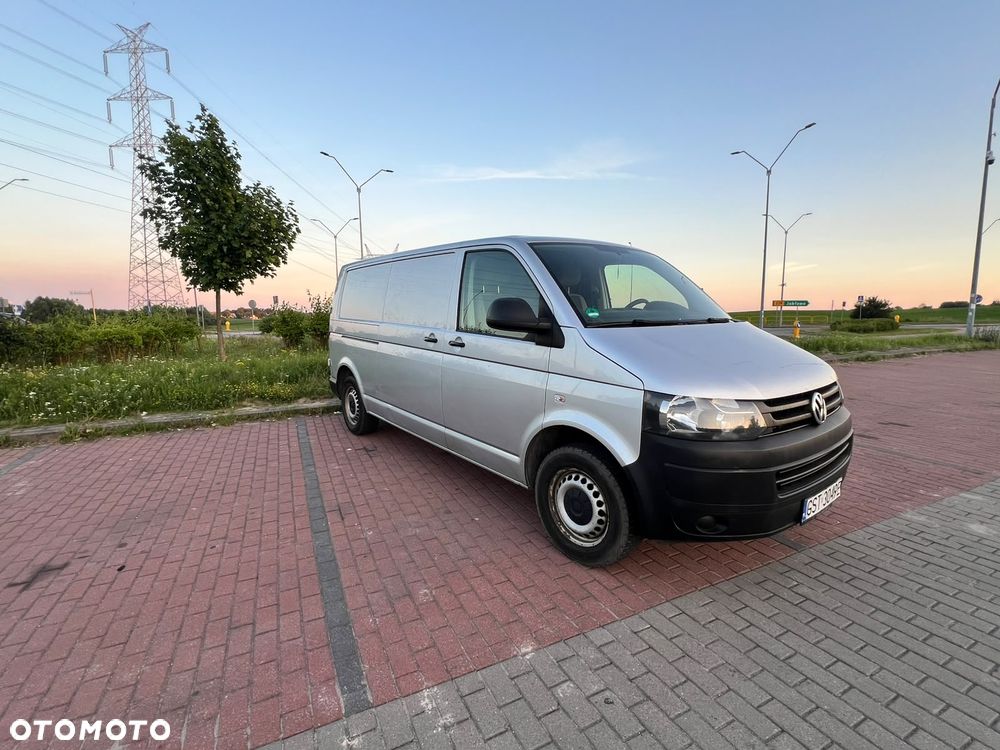 Volkswagen Transporter T5 Long Lift - 3