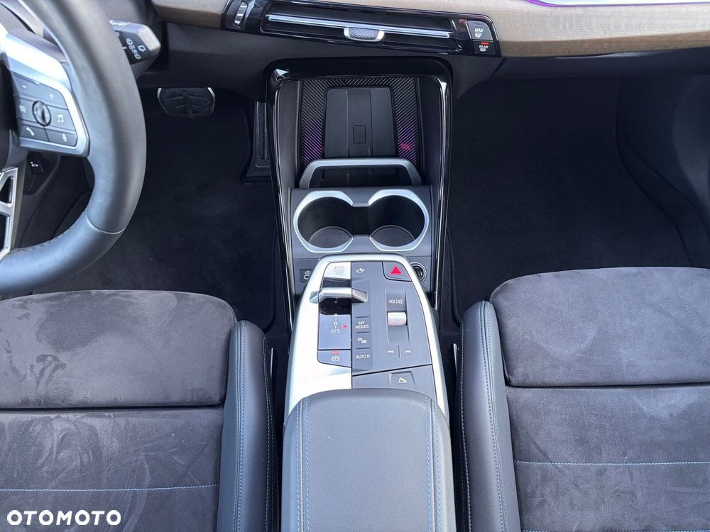 BMW X1 sDrive18i M Sport - 26