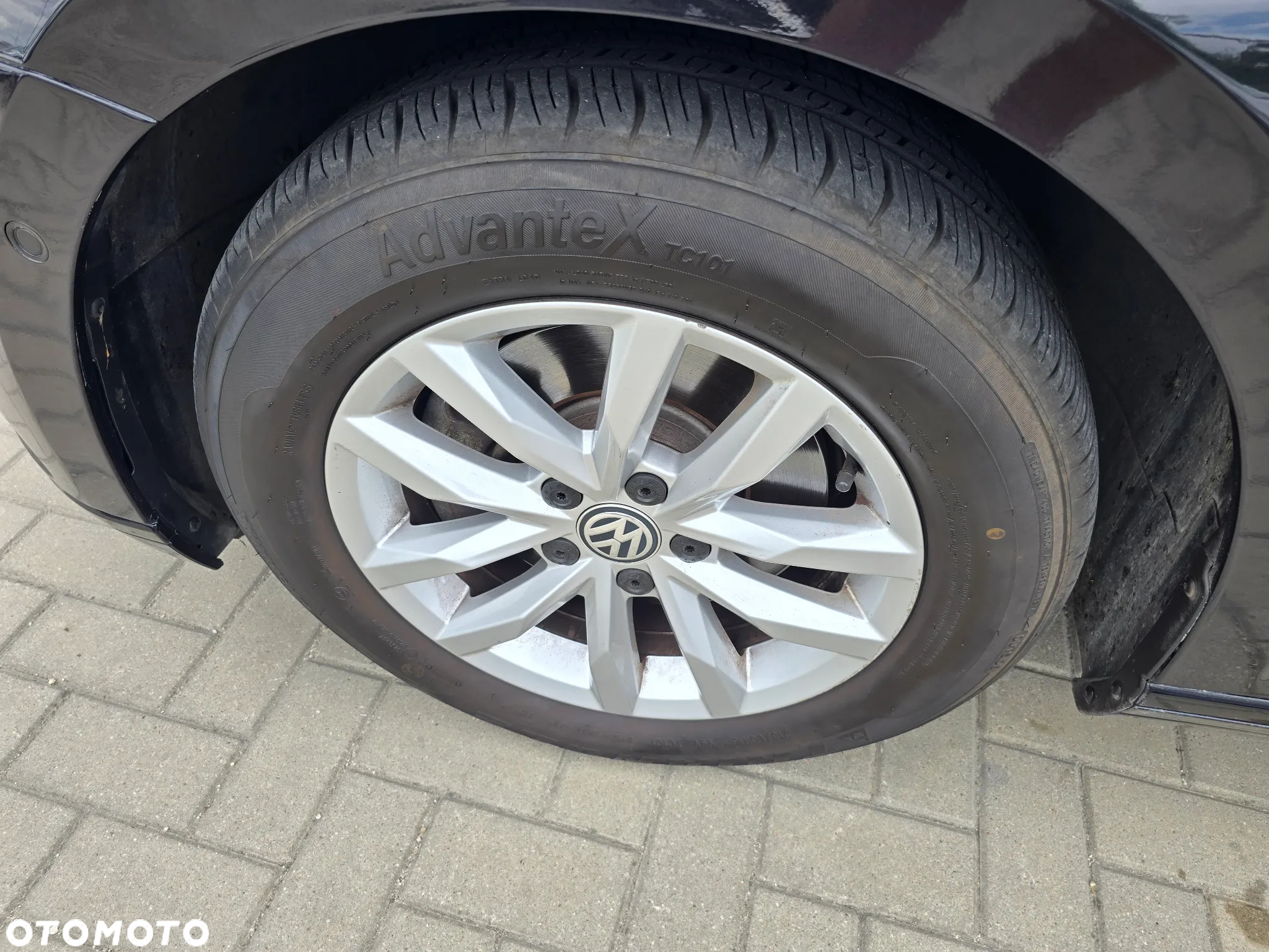 Volkswagen Passat - 18