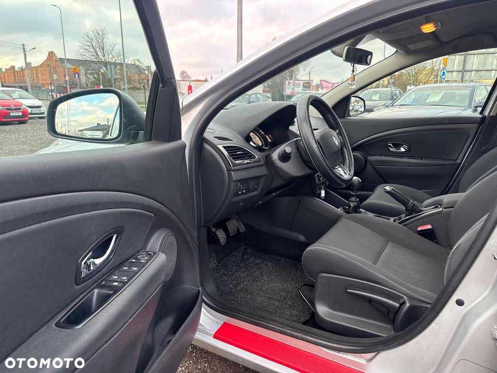 Renault Megane ENERGY dCi 110 GT LINE - 24