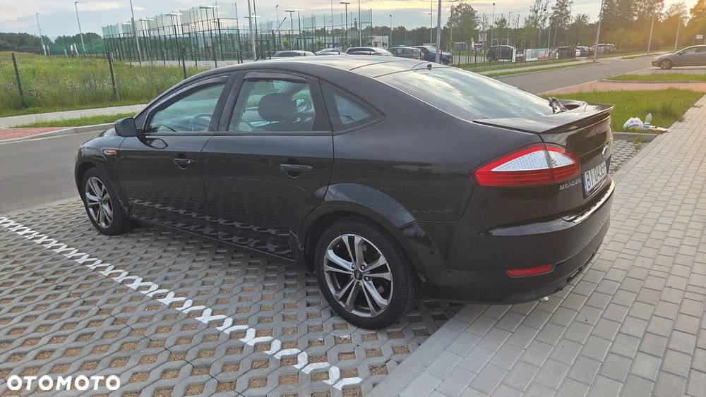 Ford Mondeo 2.0 Silver X - 4