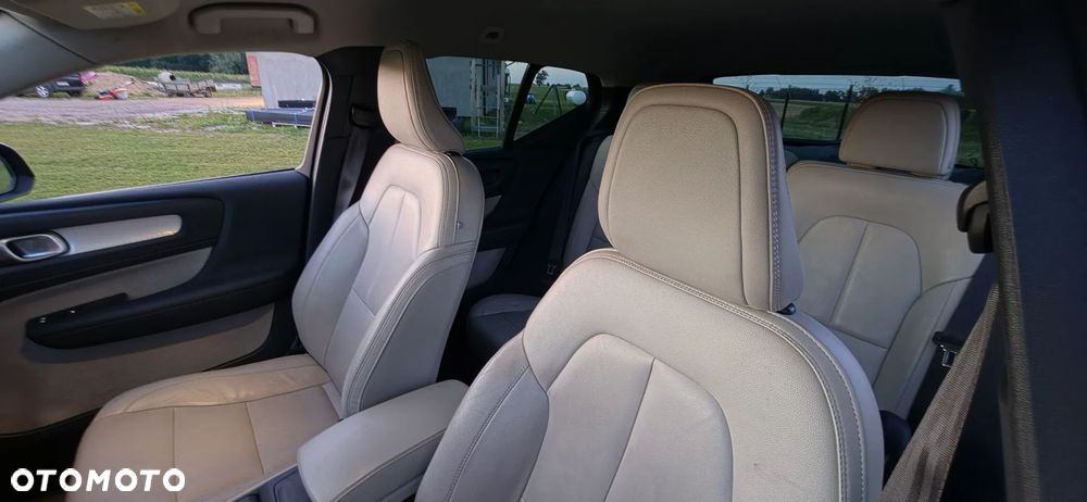 Volvo XC 40 T3 Inscription - 10