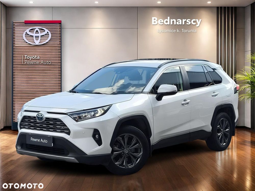 Toyota RAV4 - 1