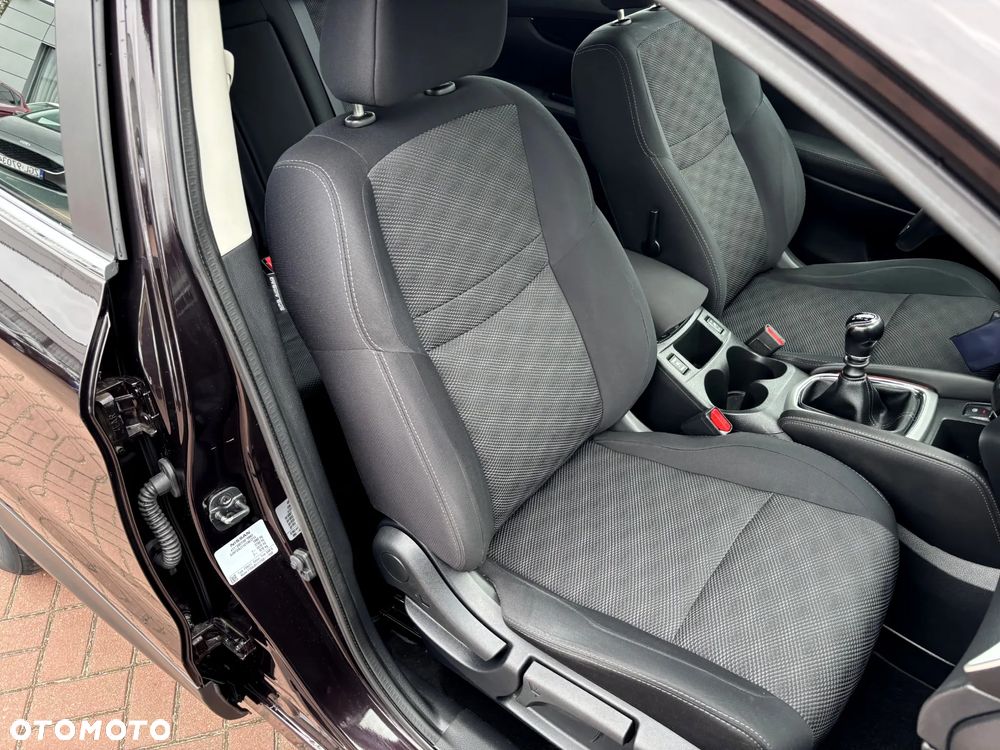 Nissan Qashqai 1.6 DCi Acenta - 16