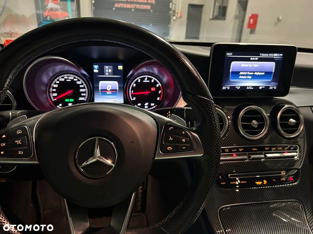 Mercedes-Benz Klasa C 180 7G-TRONIC AMG Line - 26