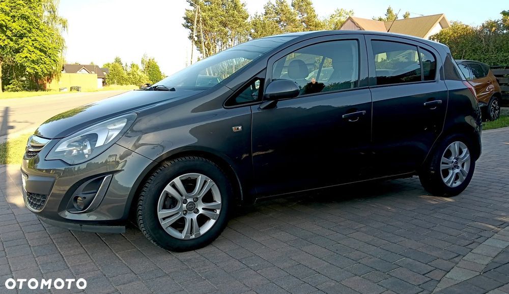 Opel Corsa 1.4 16V Innovation - 5