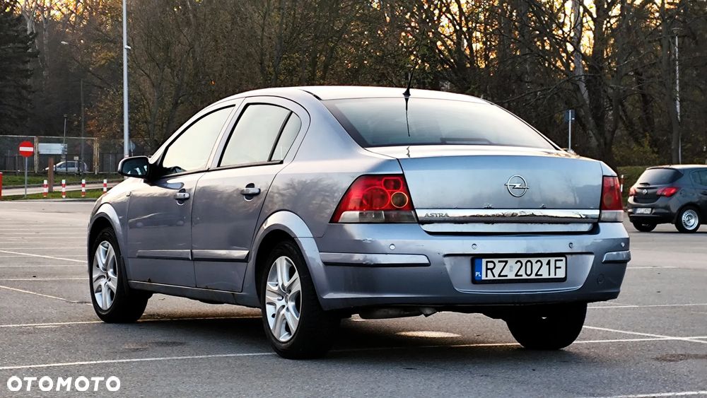 Opel Astra - 5