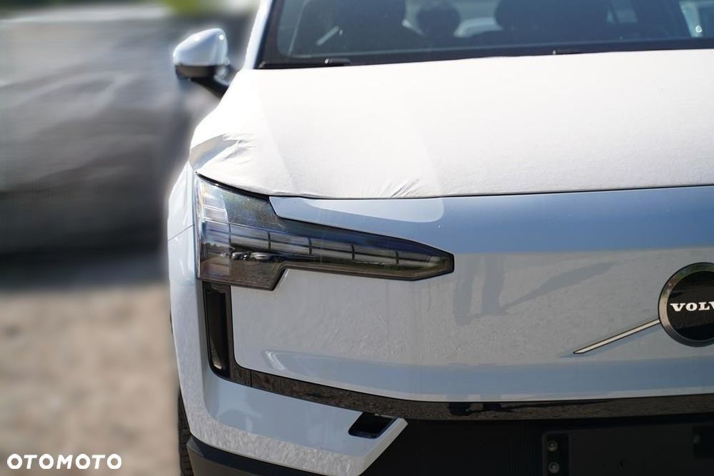 Volvo EX30 51kWh Single Motor Core - 21