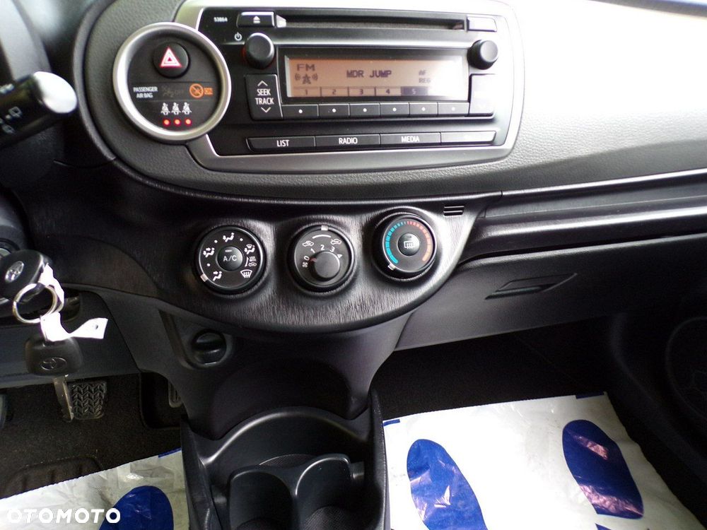 Toyota Yaris - 20