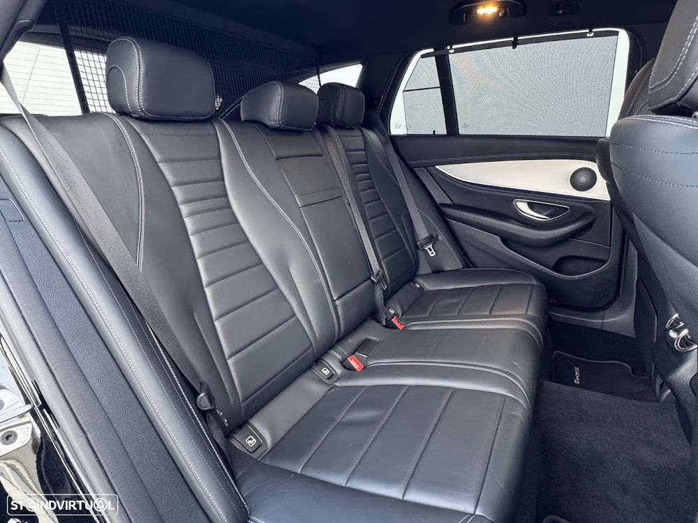 Mercedes-Benz E 300 de 9G-TRONIC AMG Line - 21
