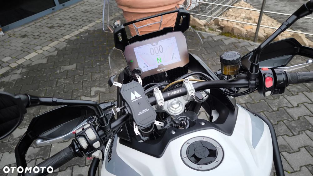 Triumph Tiger - 10