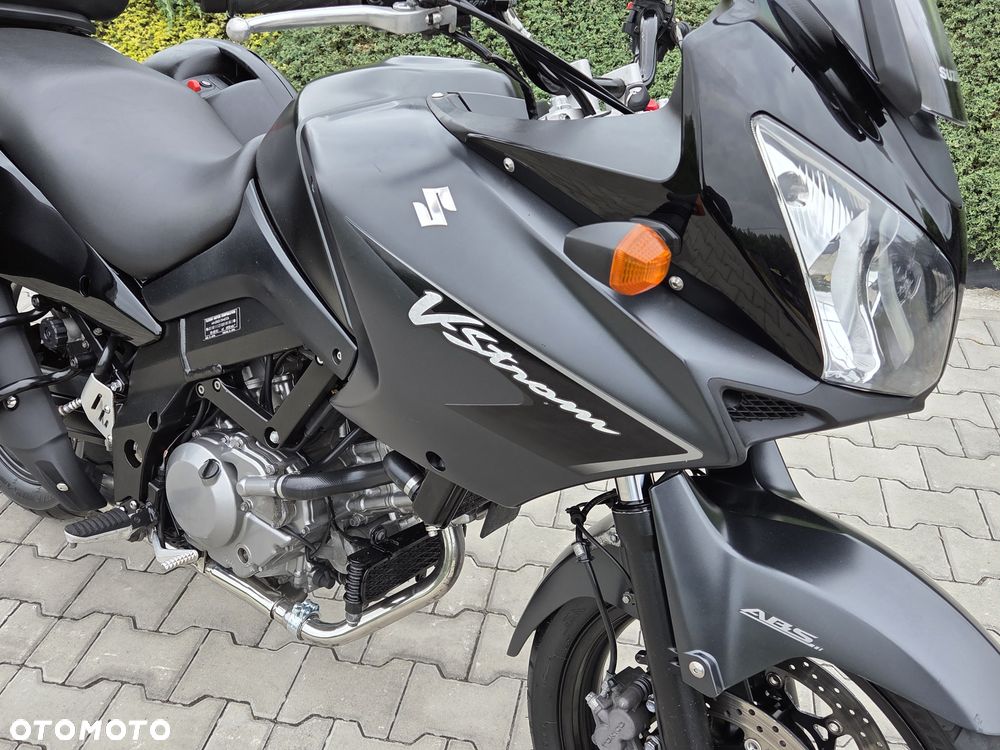 Suzuki V-STROM - 15