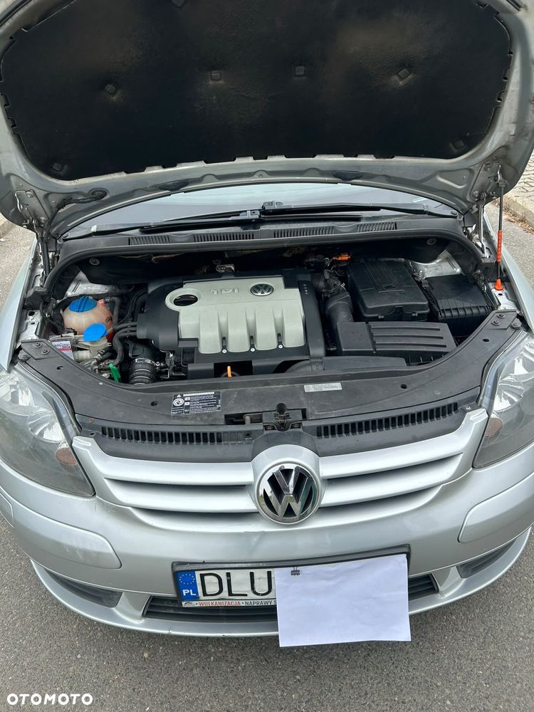 Volkswagen Golf Plus 1.9 TDI DPF Comfortline - 11