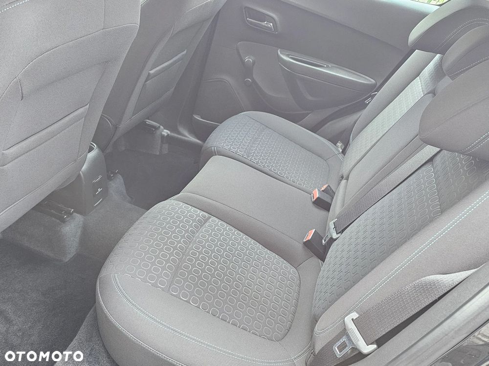 Chevrolet Trax 1.6 LS - 25