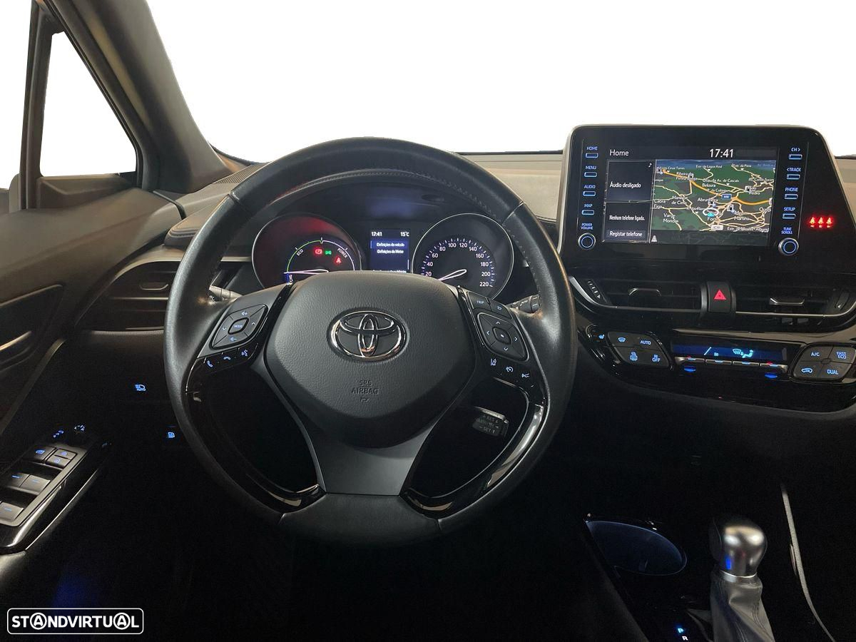 Toyota C-HR - 11
