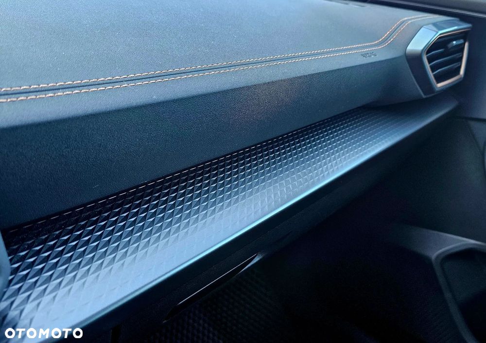 Cupra Formentor - 38