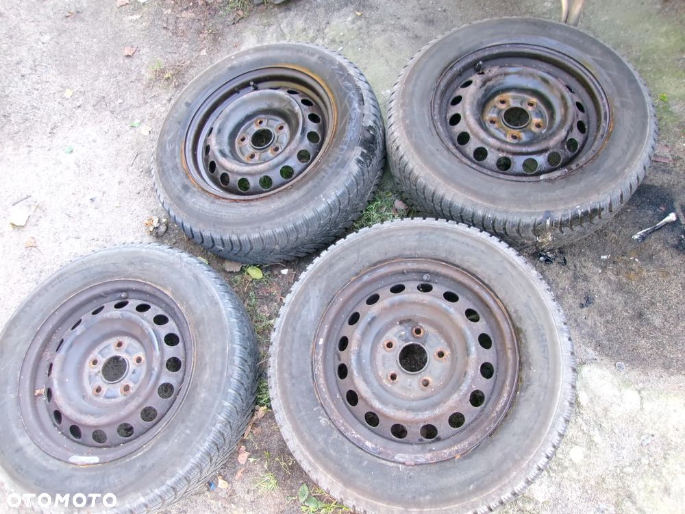 KOŁA FELGI OPONY ZIMA TOYOTA AURIS 195/65/15 VREDESTEIN KOMPL - 1