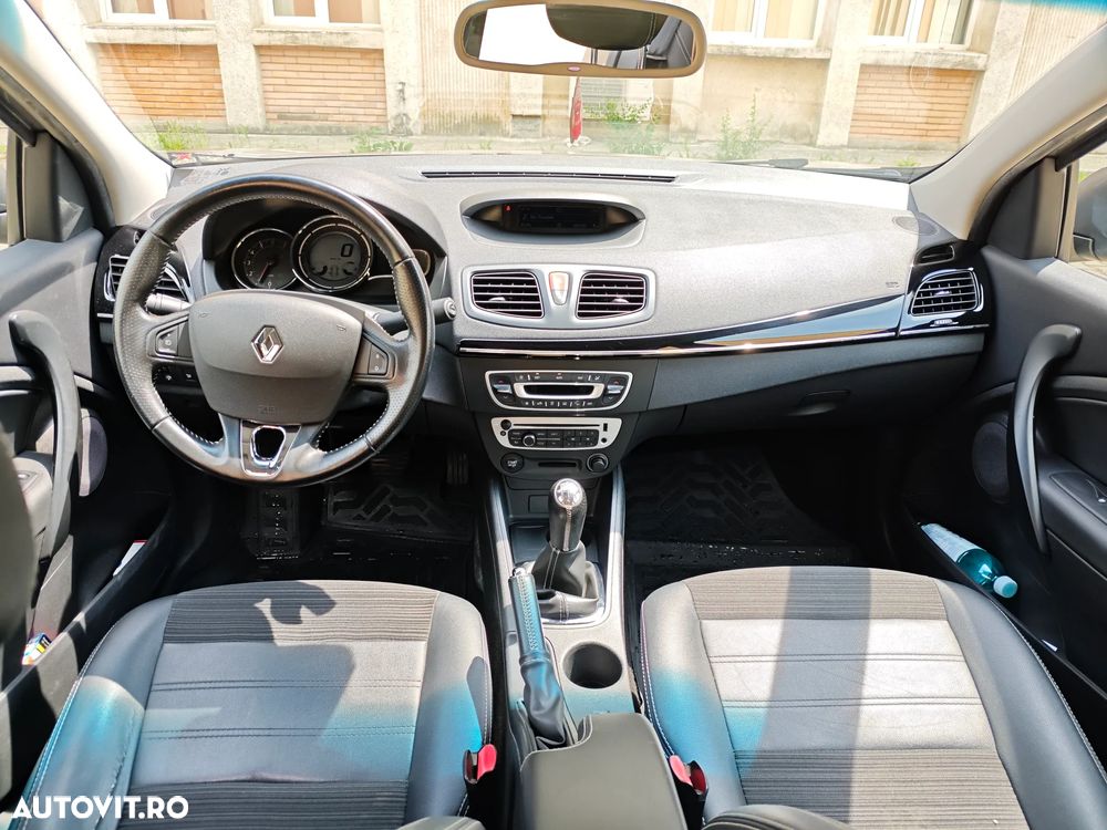 Renault Fluence 1.6 Dynamique - 8