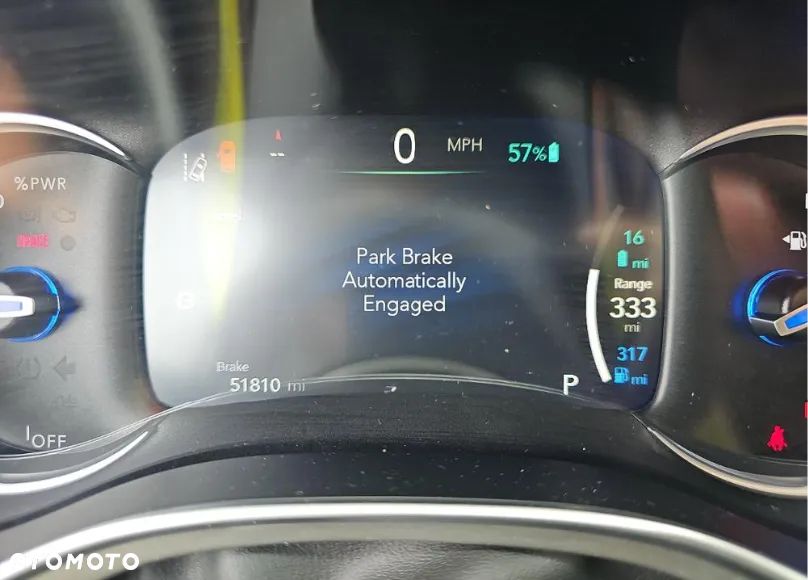 Chrysler Pacifica - 8