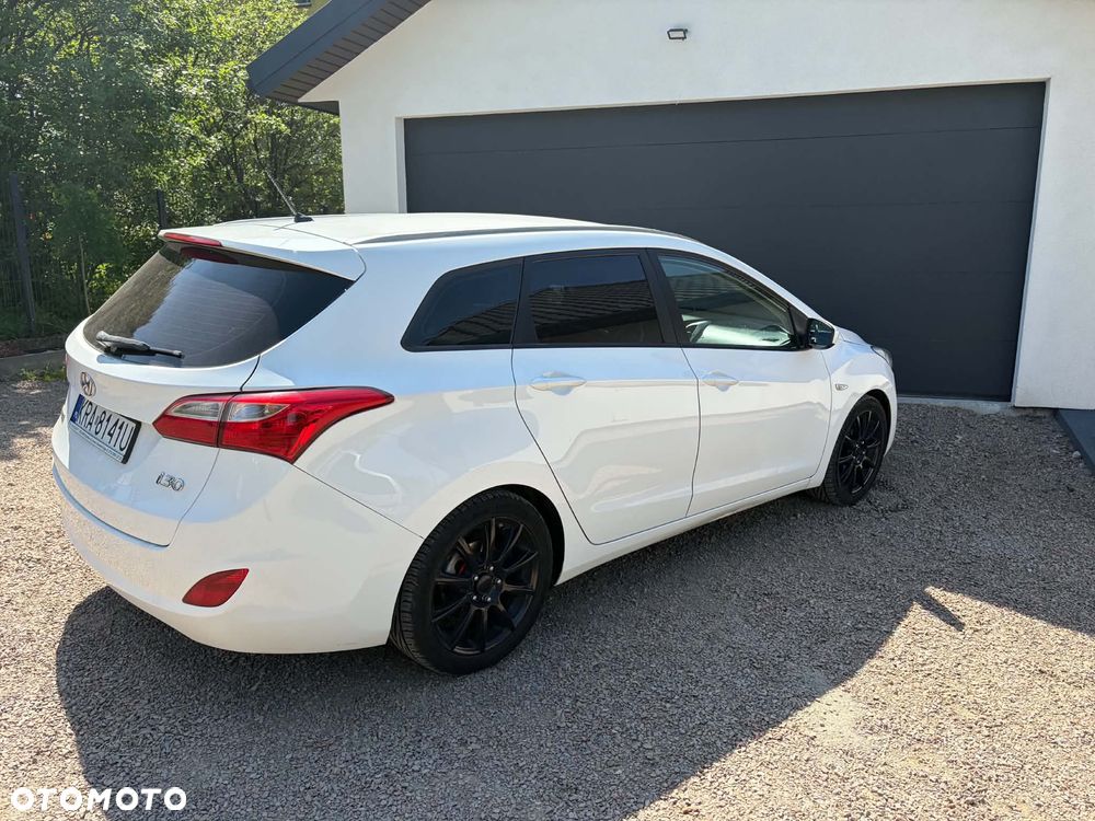 Hyundai i30 1.6 CRDi BlueDrive Comfort - 2