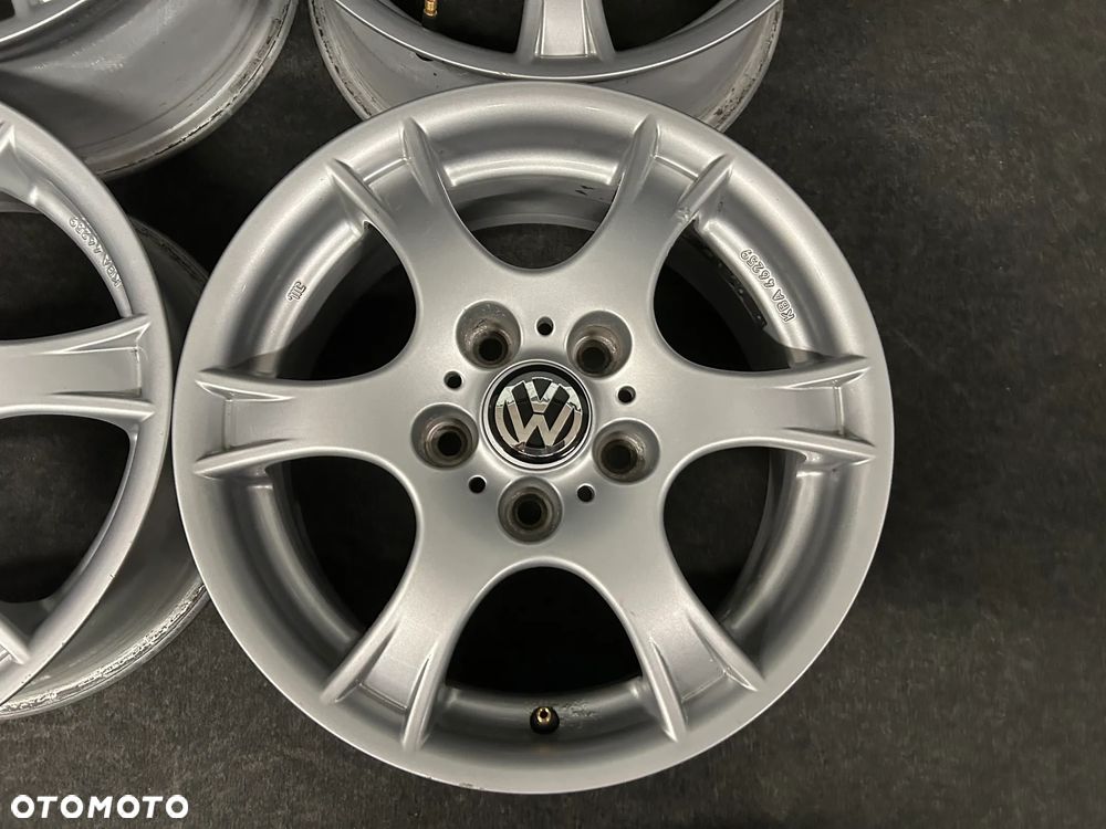 Alufelgi VW Golf 5, 6, Golf Plus, Touran, Caddy 16 cali 5x112 4szt. - 14
