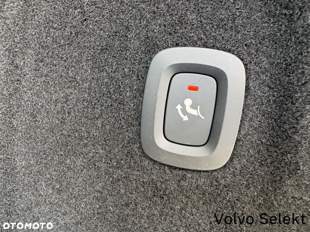 Volvo XC 60 - 24