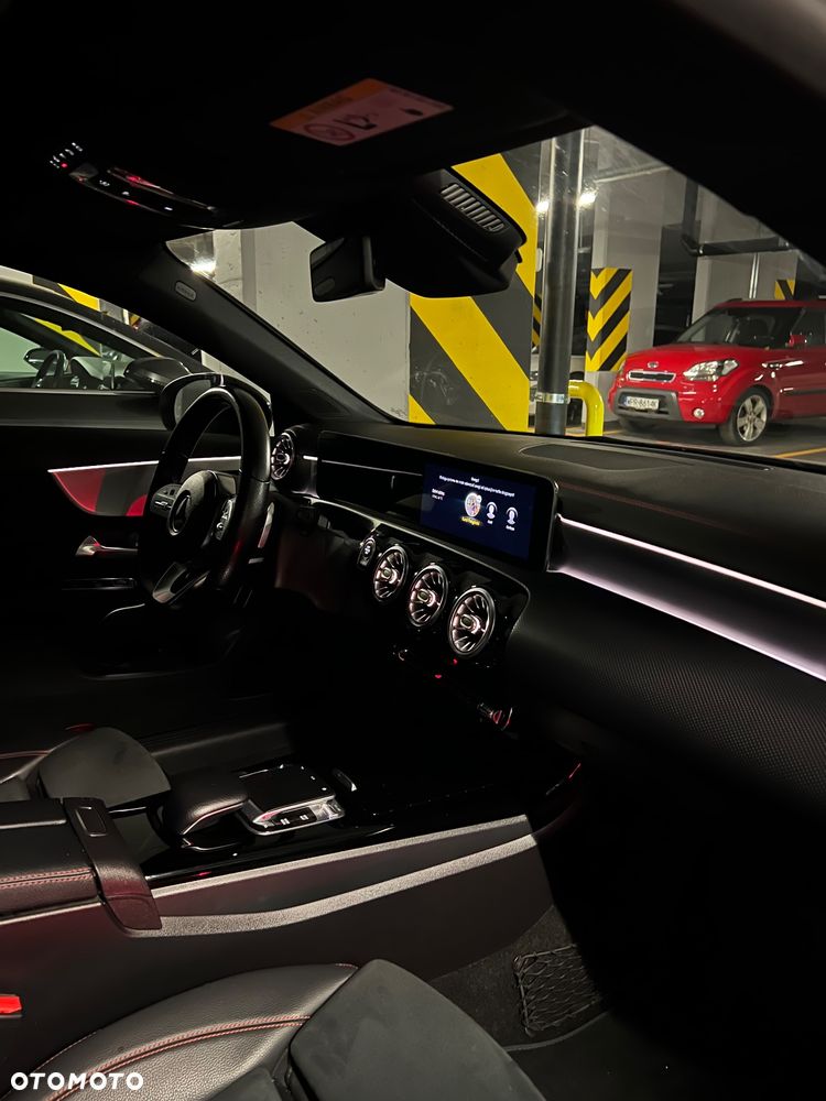 Mercedes-Benz CLA - 17