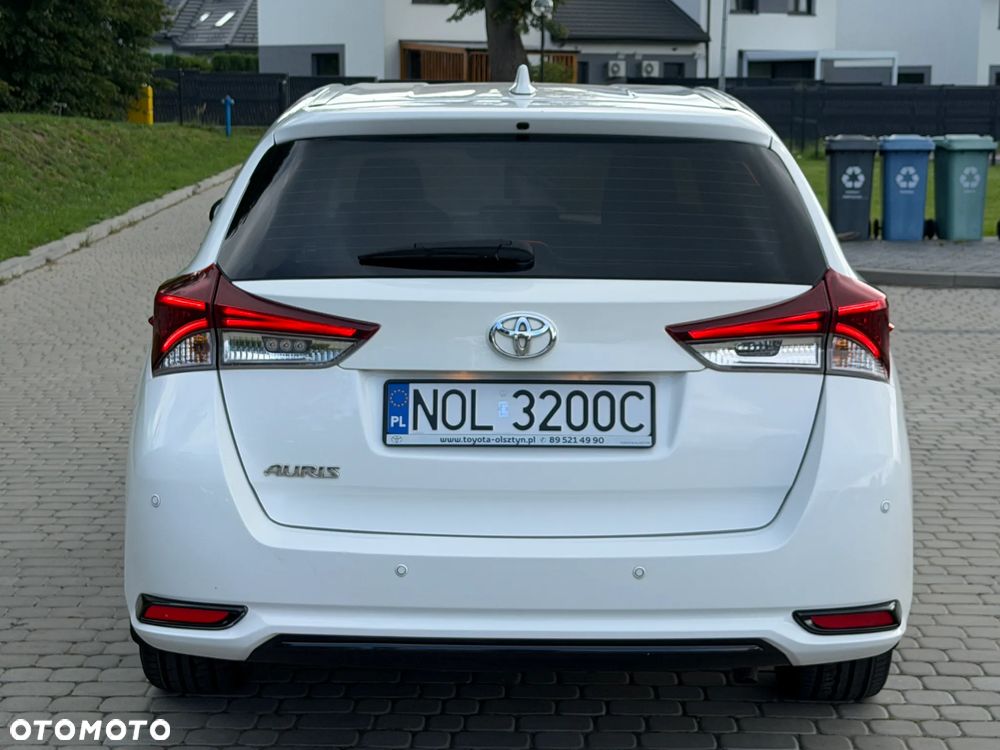 Toyota Auris 1.4 D-4D Dynamic - 34