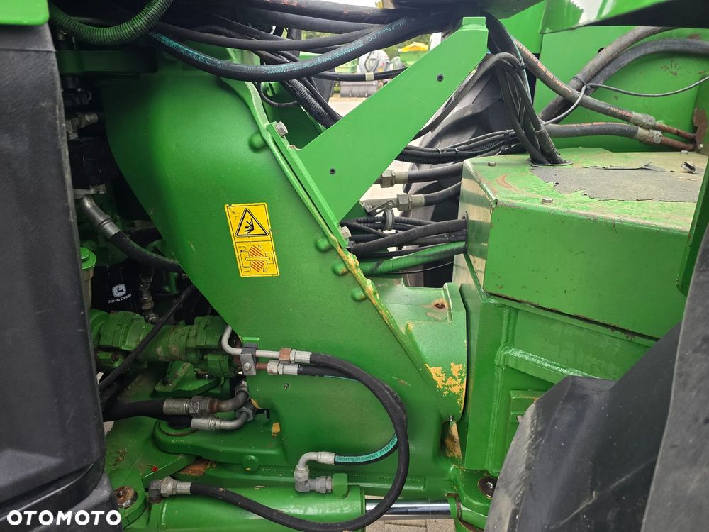 John Deere 9560R - 12