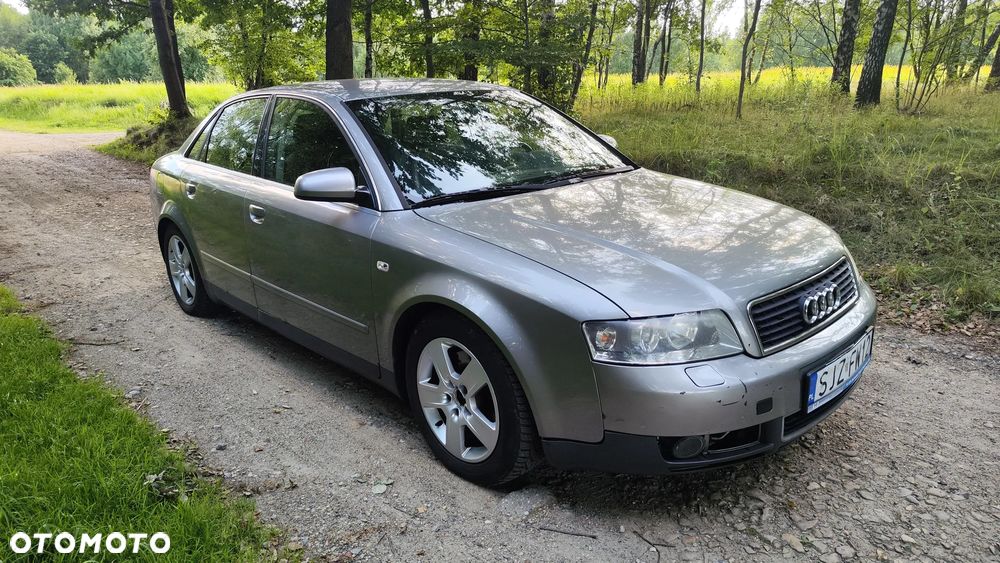 Audi A4 3.0 Quattro - 12