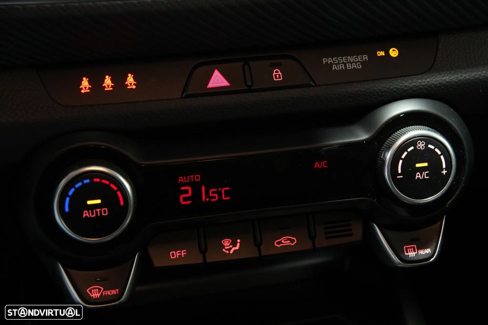 Kia Stonic 1.0 T-GDI OPF Mild Hybrid DCT7 GT-line - 13