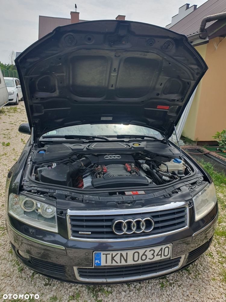 Audi A8 - 7