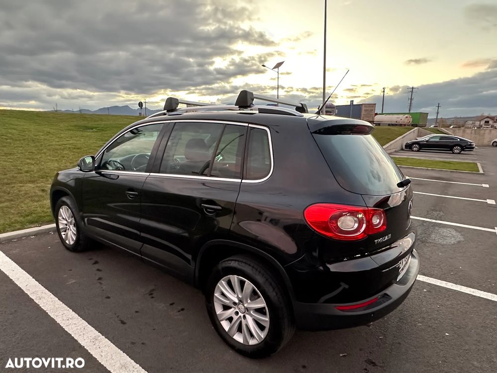 Volkswagen Tiguan - 22