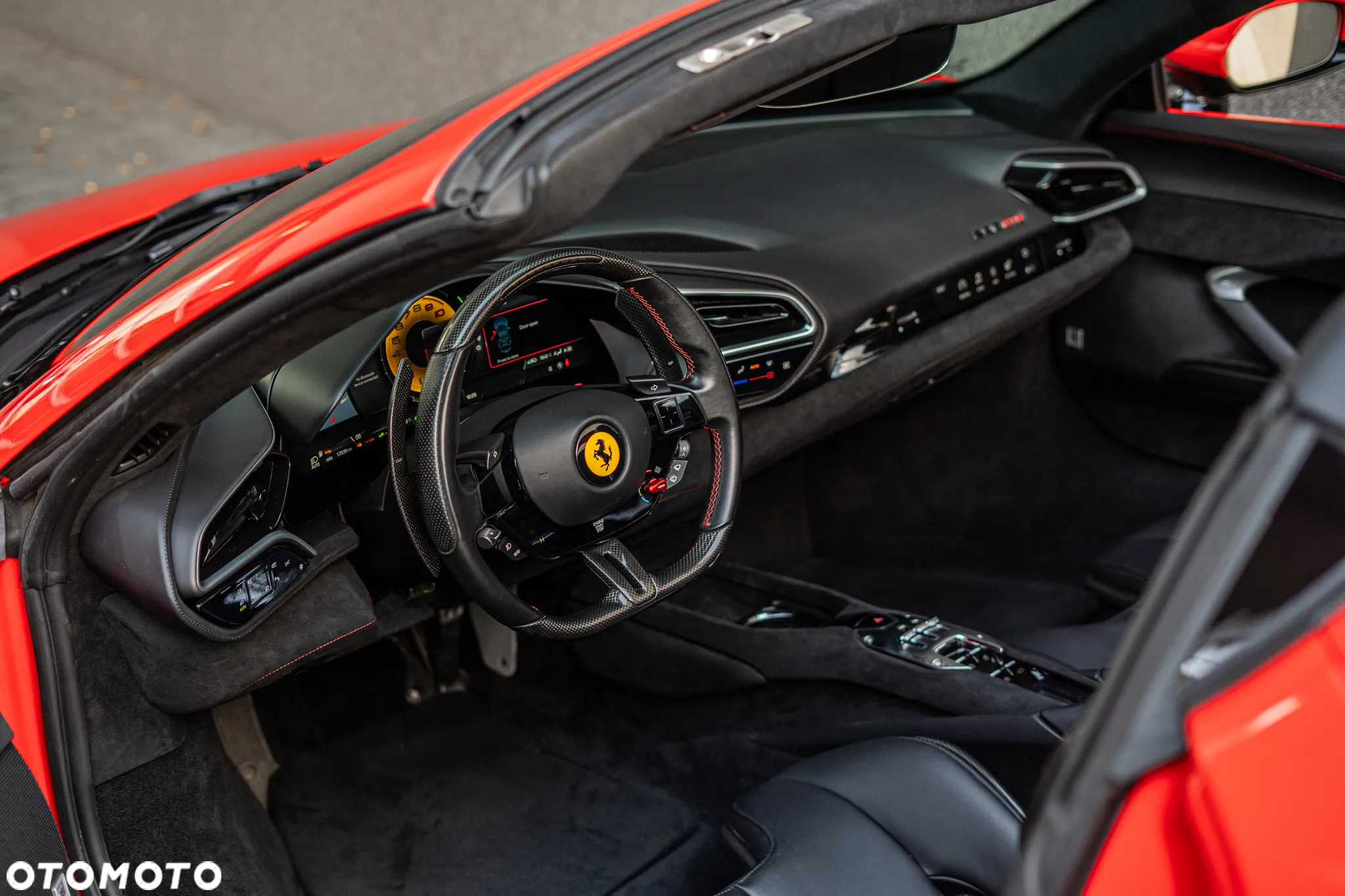 Ferrari 296 GTS - 16