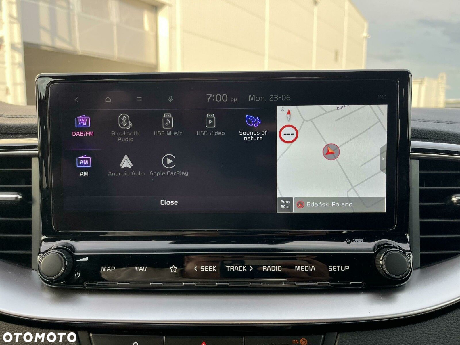 Kia XCeed - 25