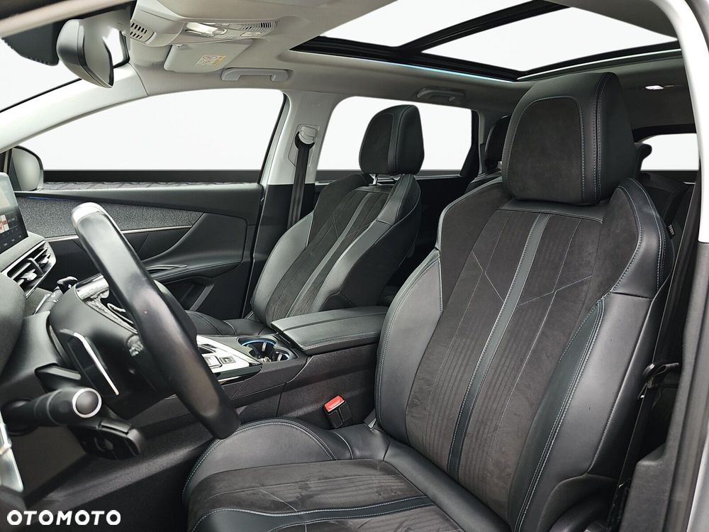 Peugeot 5008 - 13