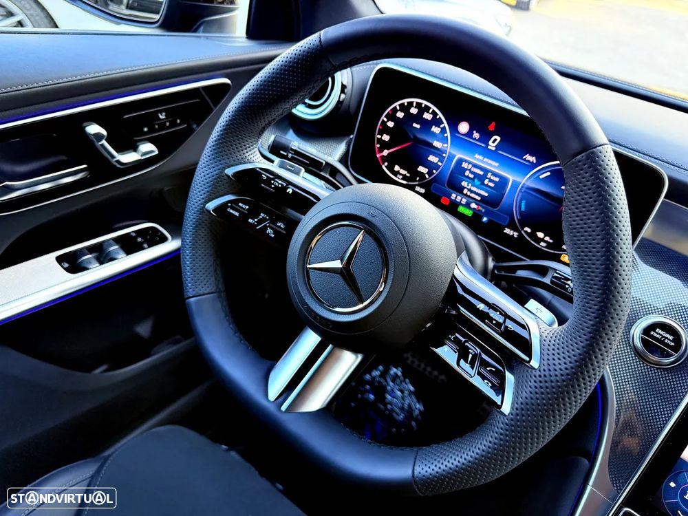 Mercedes-Benz GLC 300 de Coupe 4Matic - 13