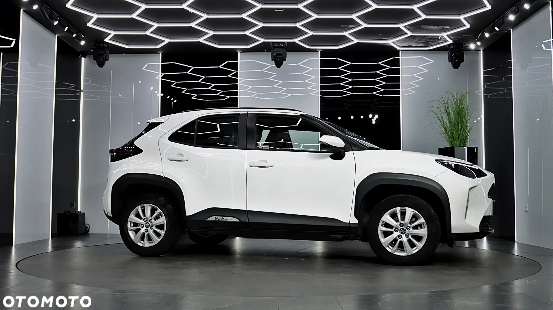 Toyota Yaris Cross Hybrid 1.5 Comfort - 11
