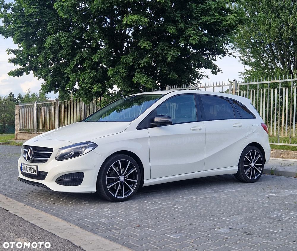 Mercedes-Benz Klasa B 180 UrbanStyle Edition - 7