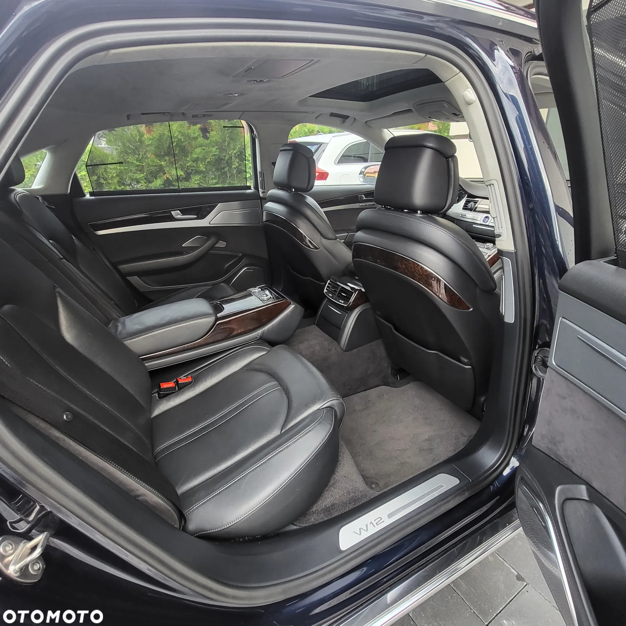 Audi A8 6.3 W12 FSI L Quattro - 8